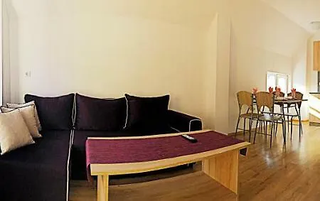 Orange Briz Apartment Ravda